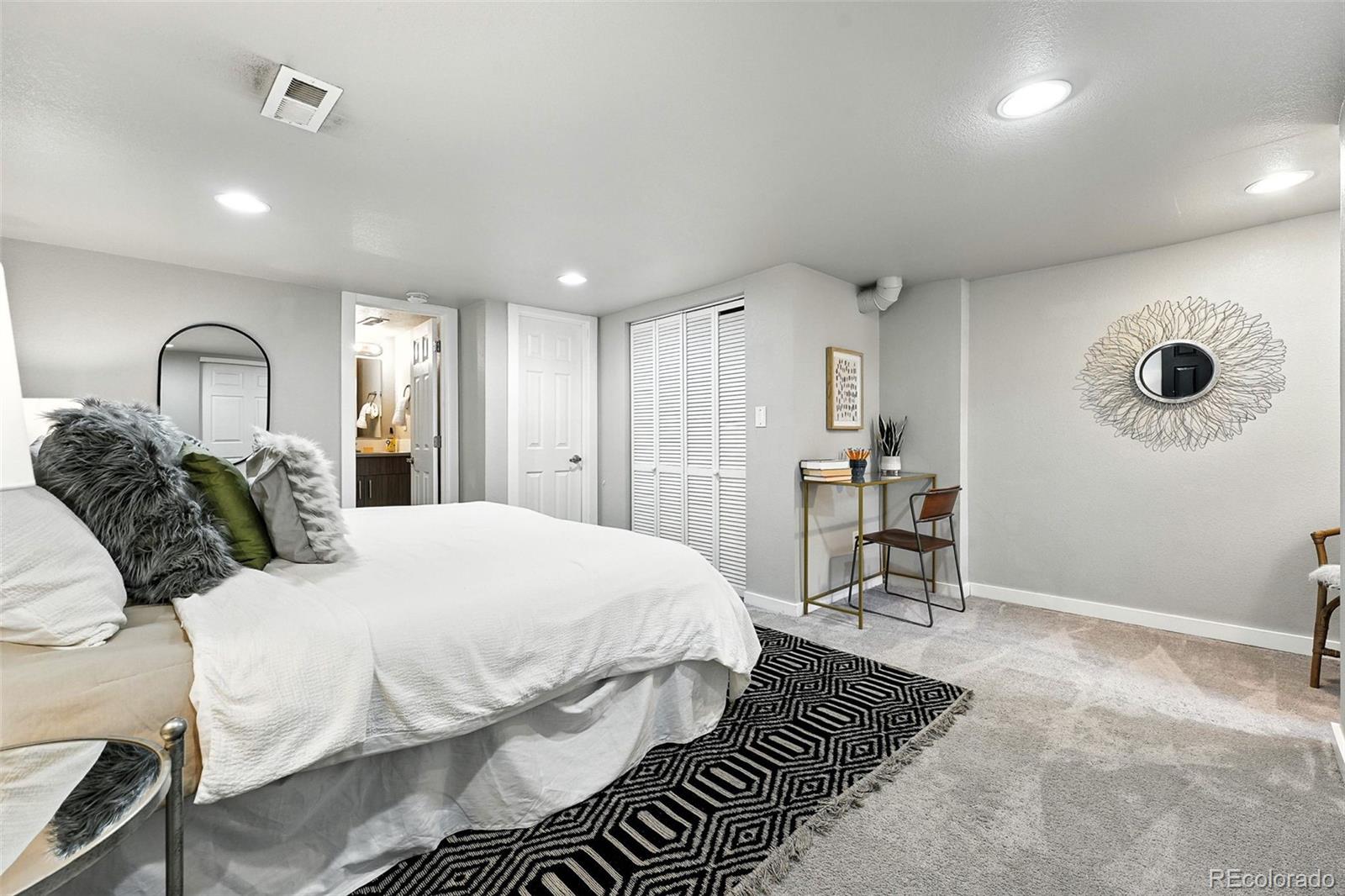 MLS Image #17 for 856  fox street,denver, Colorado