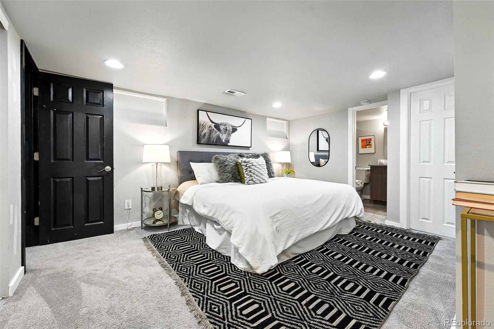 MLS Image #18 for 856  fox street,denver, Colorado