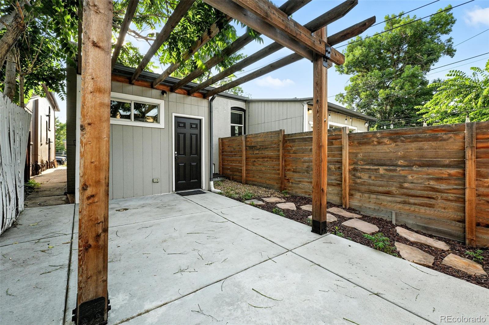 MLS Image #23 for 856  fox street,denver, Colorado