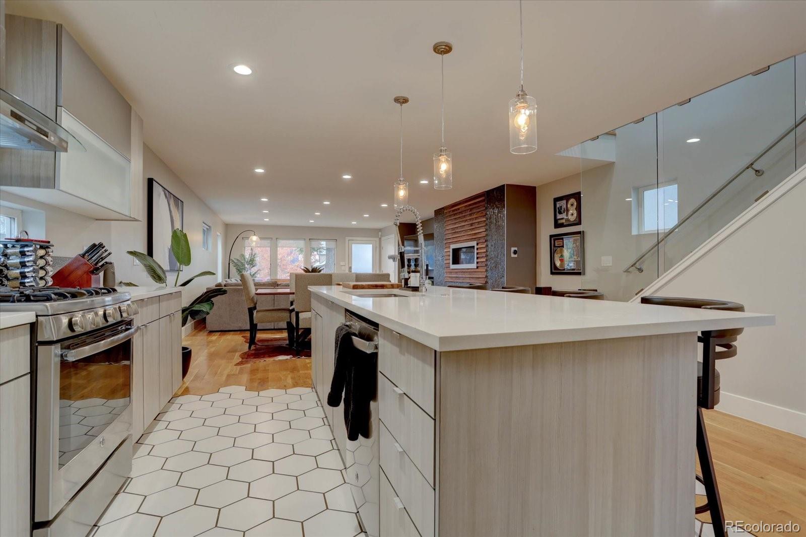 MLS Image #9 for 3719  mariposa street,denver, Colorado