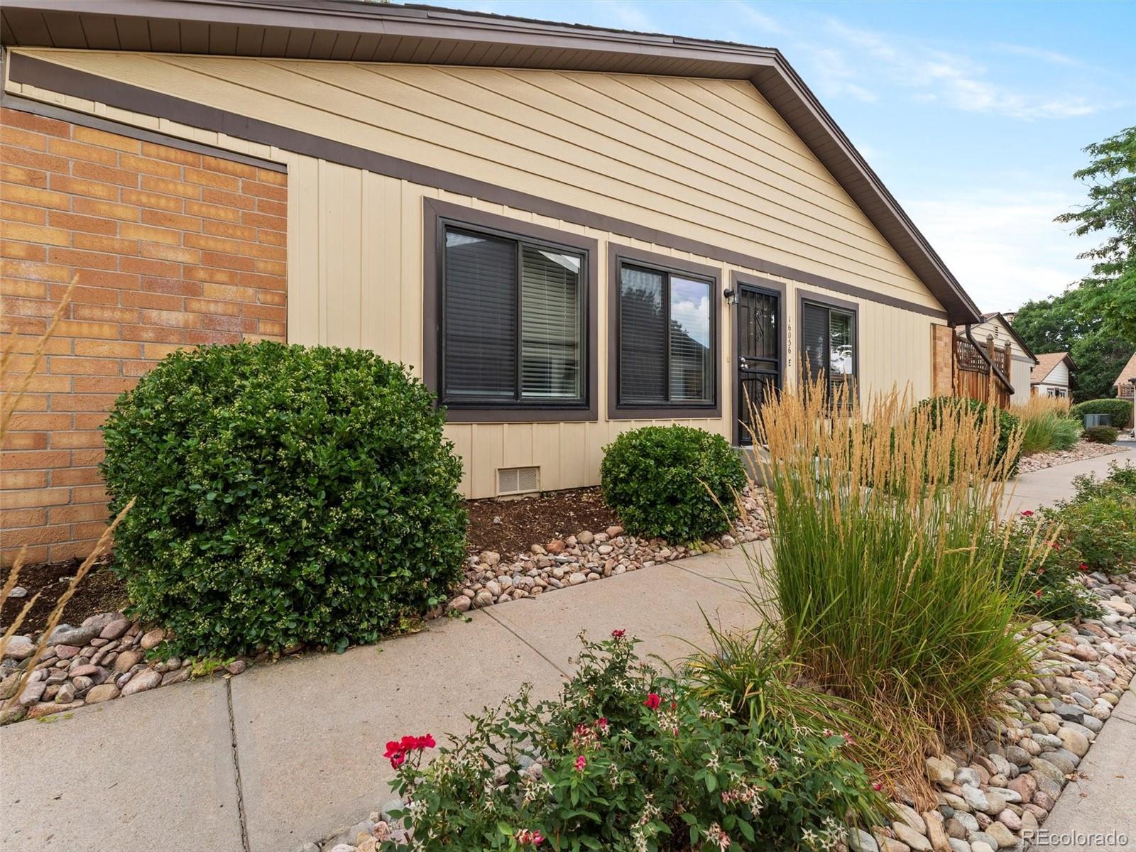 MLS Image #1 for 16056 e ithaca place,aurora, Colorado