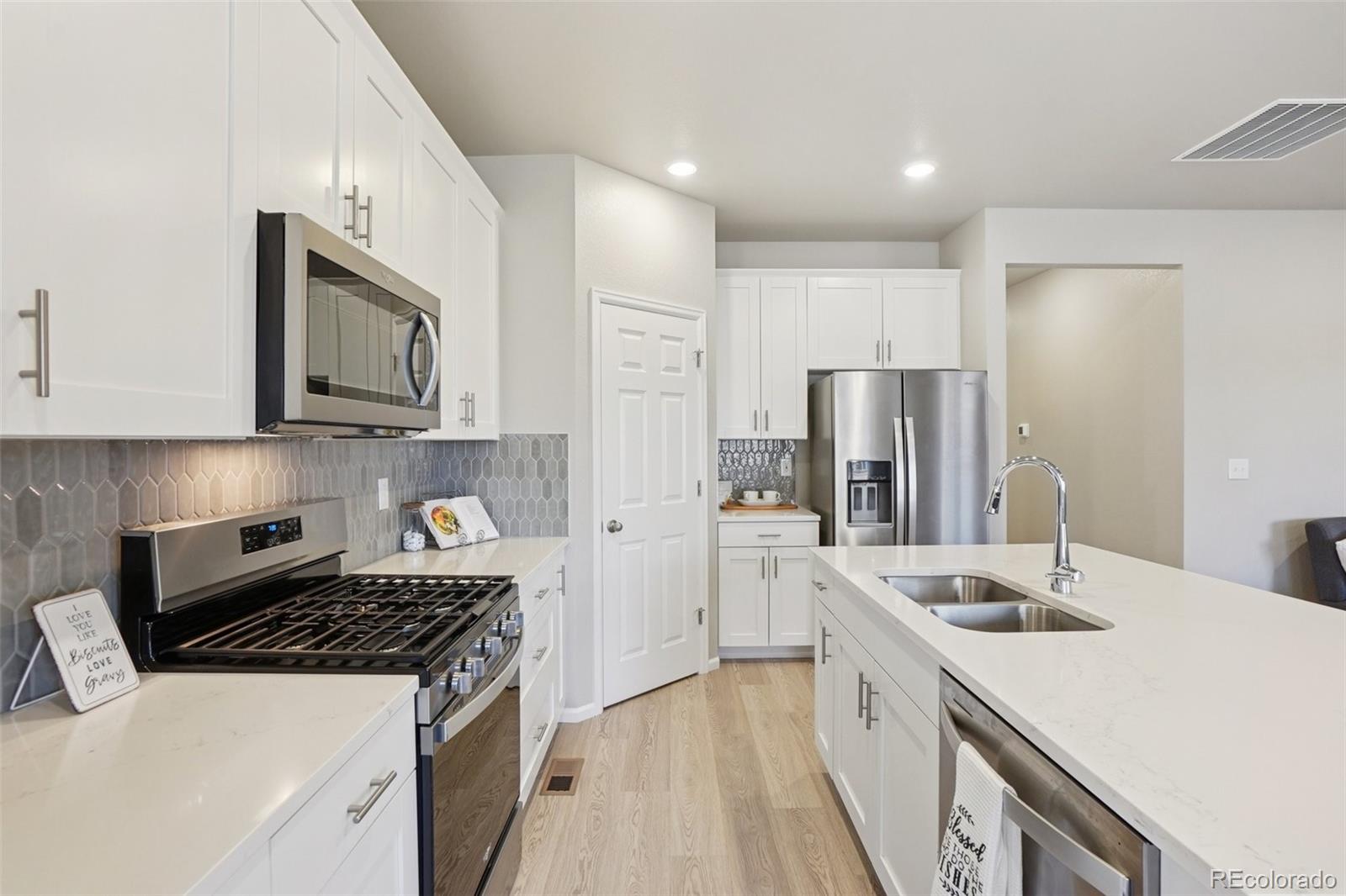 MLS Image #16 for 6028  corral street,brighton, Colorado