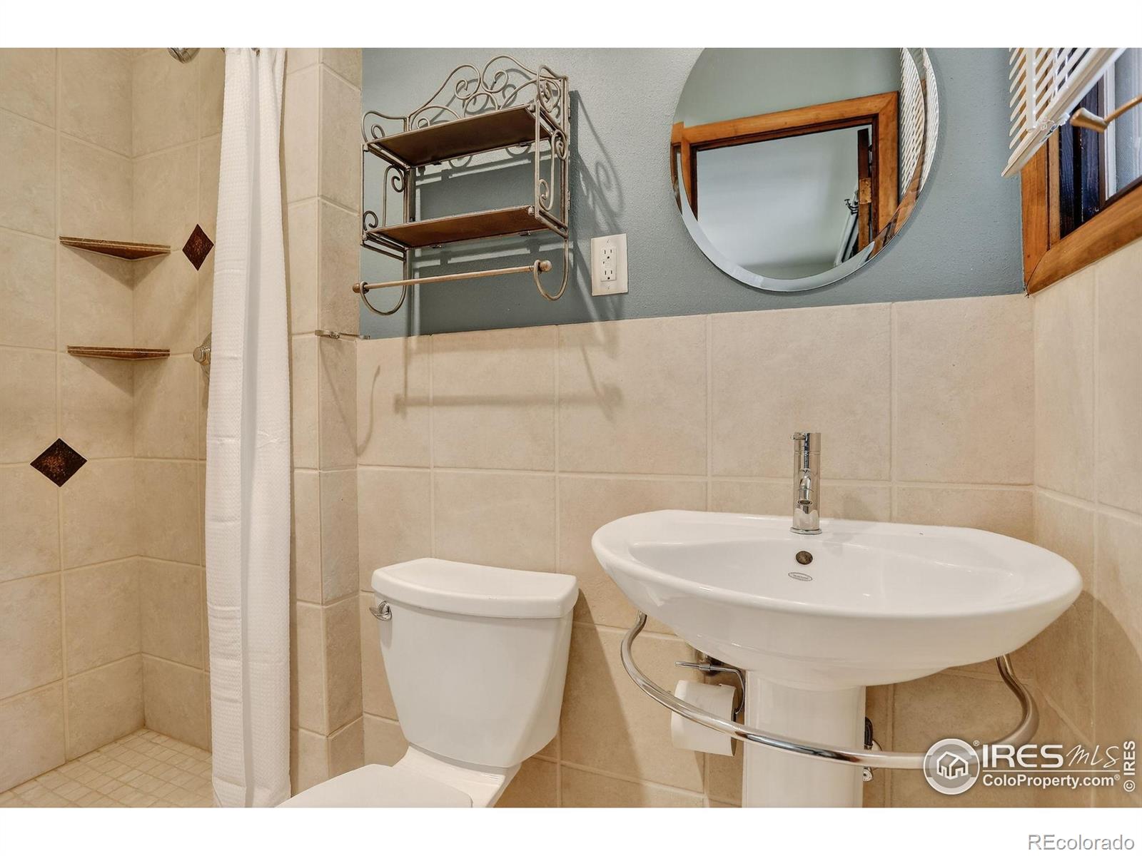 MLS Image #24 for 31820 s saint vrain drive,lyons, Colorado