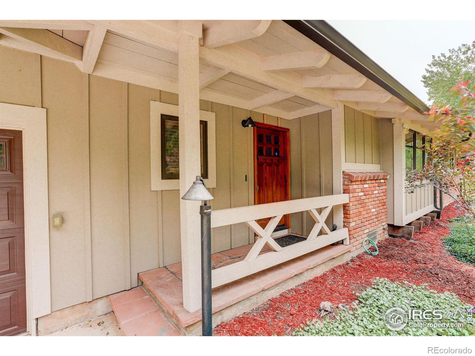 MLS Image #3 for 31820 s saint vrain drive,lyons, Colorado