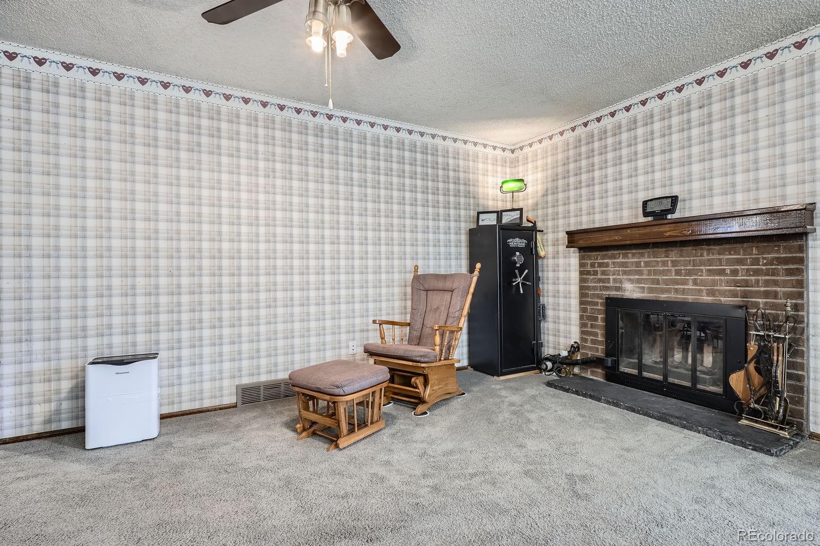 MLS Image #12 for 6314 s johnson street,littleton, Colorado