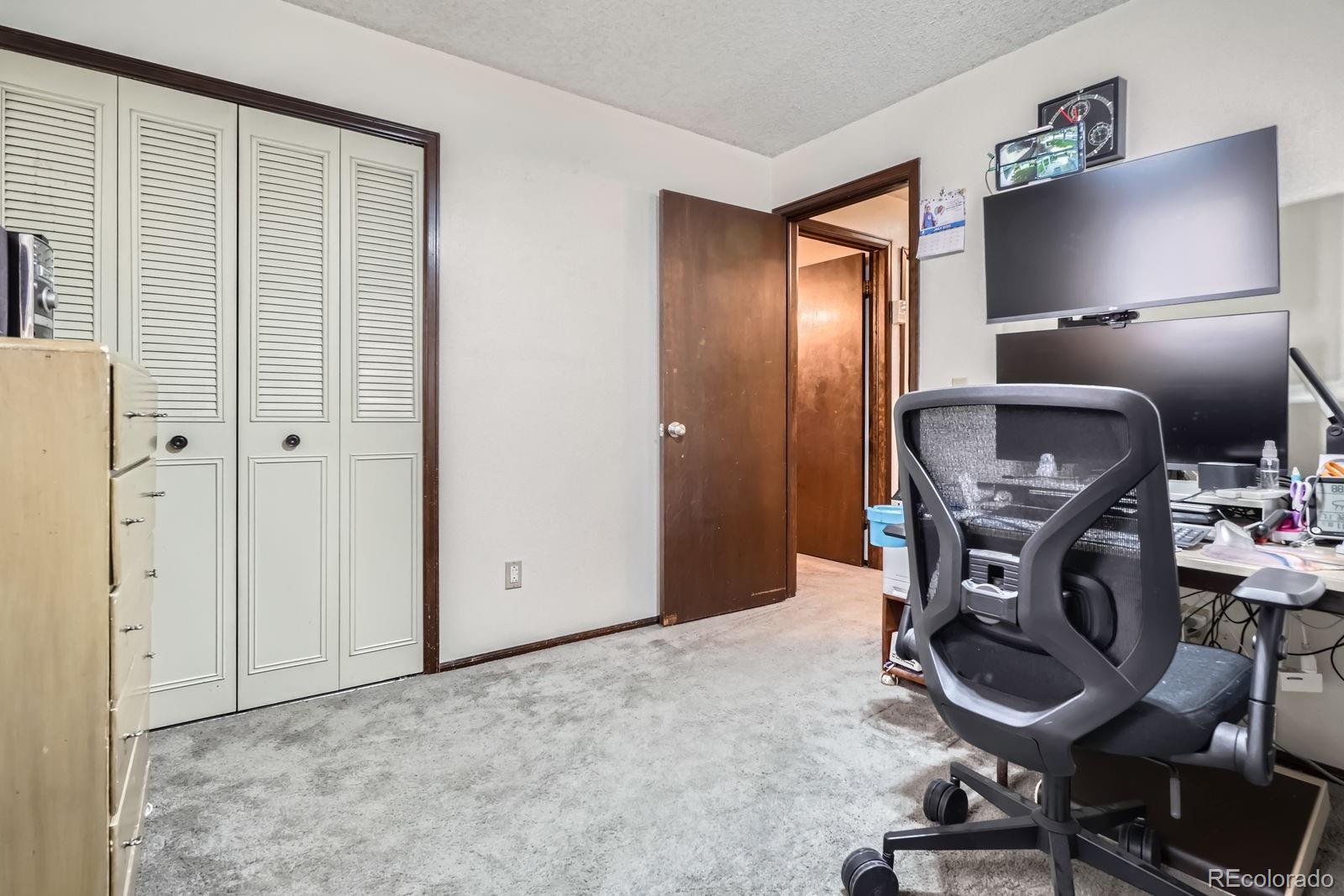MLS Image #22 for 6314 s johnson street,littleton, Colorado