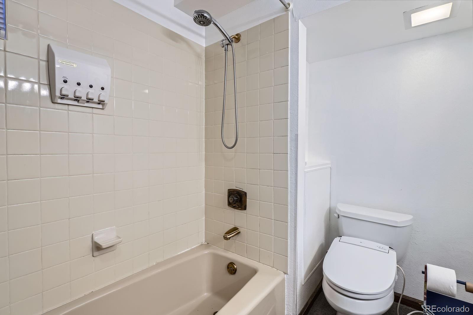 MLS Image #25 for 6314 s johnson street,littleton, Colorado