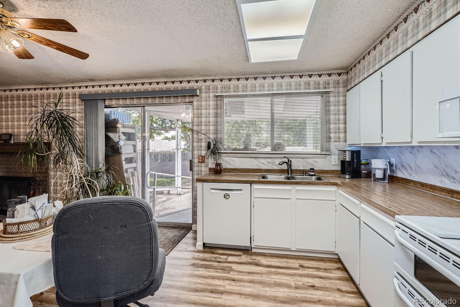 MLS Image #9 for 6314 s johnson street,littleton, Colorado