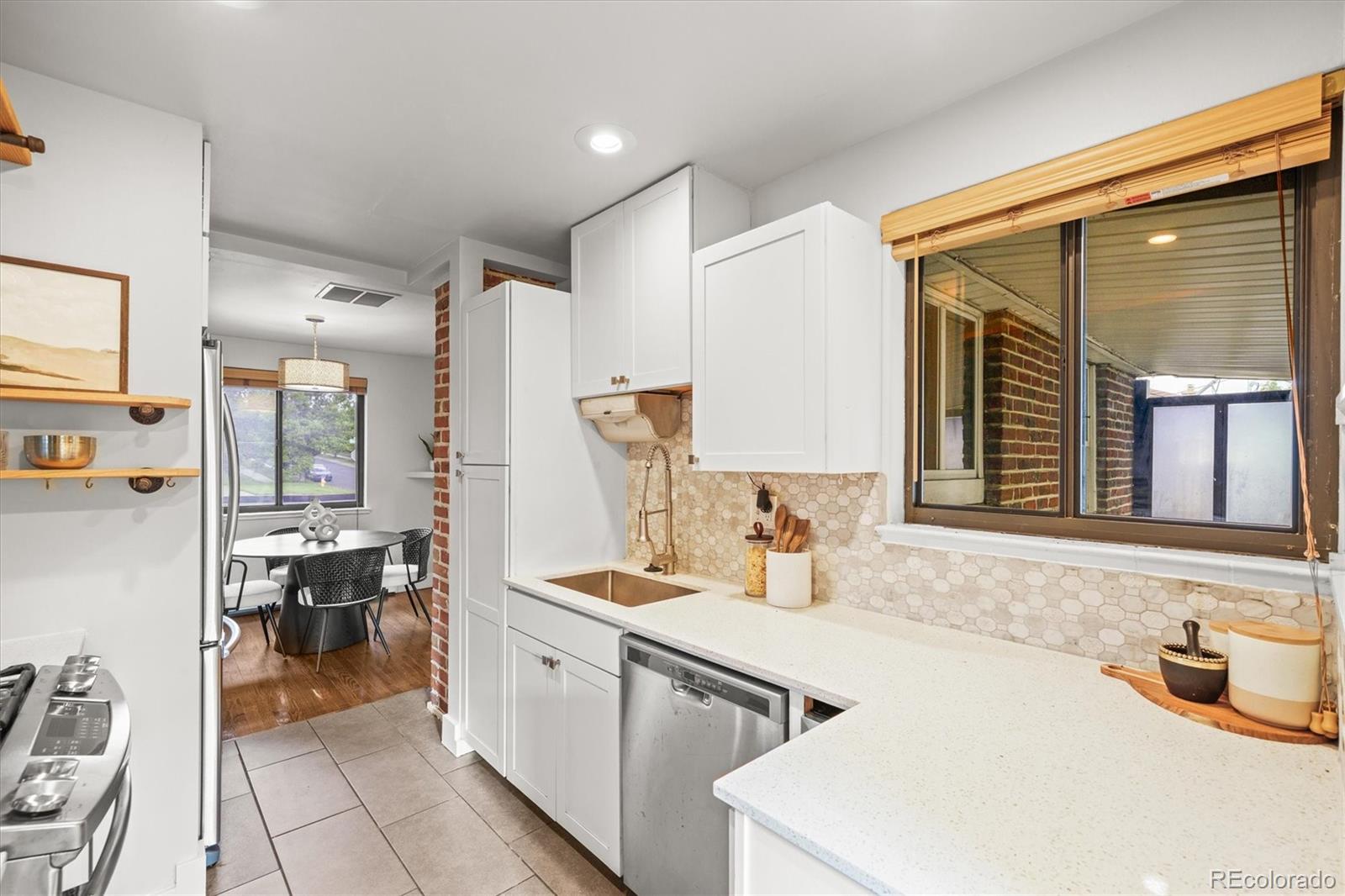 MLS Image #10 for 851  quebec street,denver, Colorado