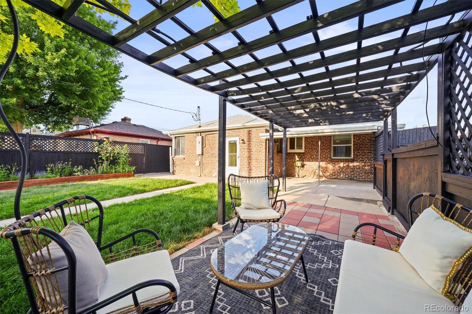 MLS Image #28 for 851  quebec street,denver, Colorado