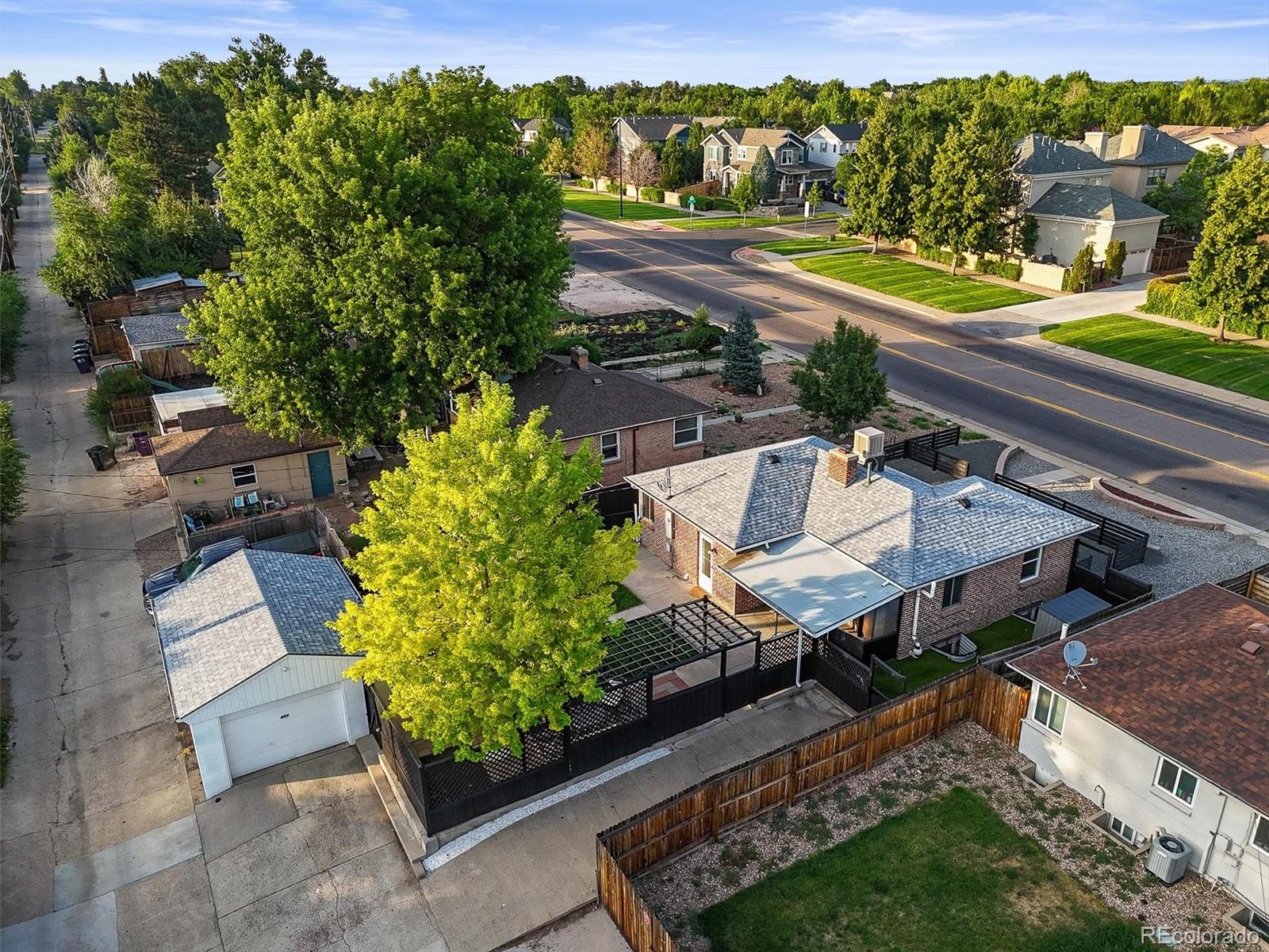 MLS Image #35 for 851  quebec street,denver, Colorado