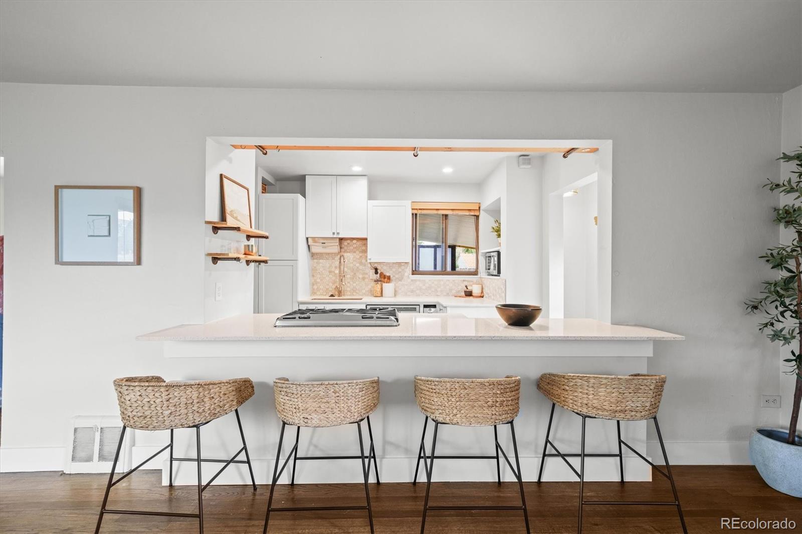 MLS Image #7 for 851  quebec street,denver, Colorado