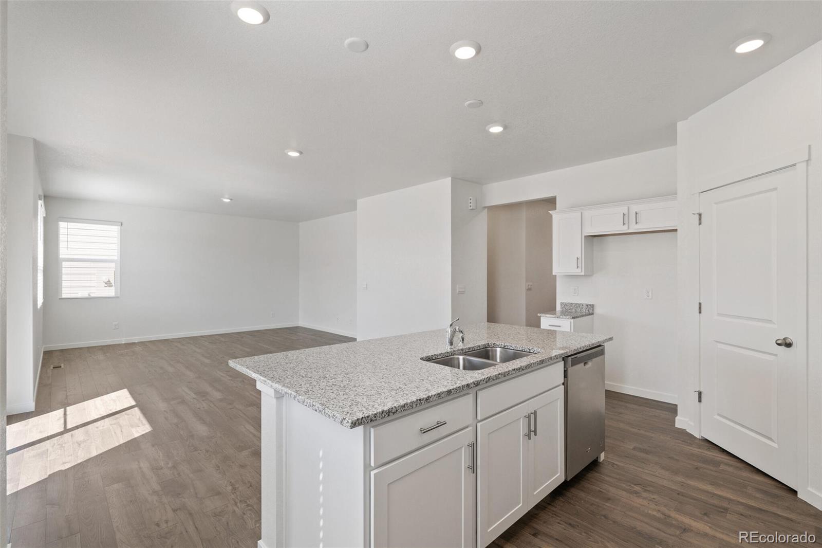 MLS Image #12 for 18126  coppermallow trail,parker, Colorado