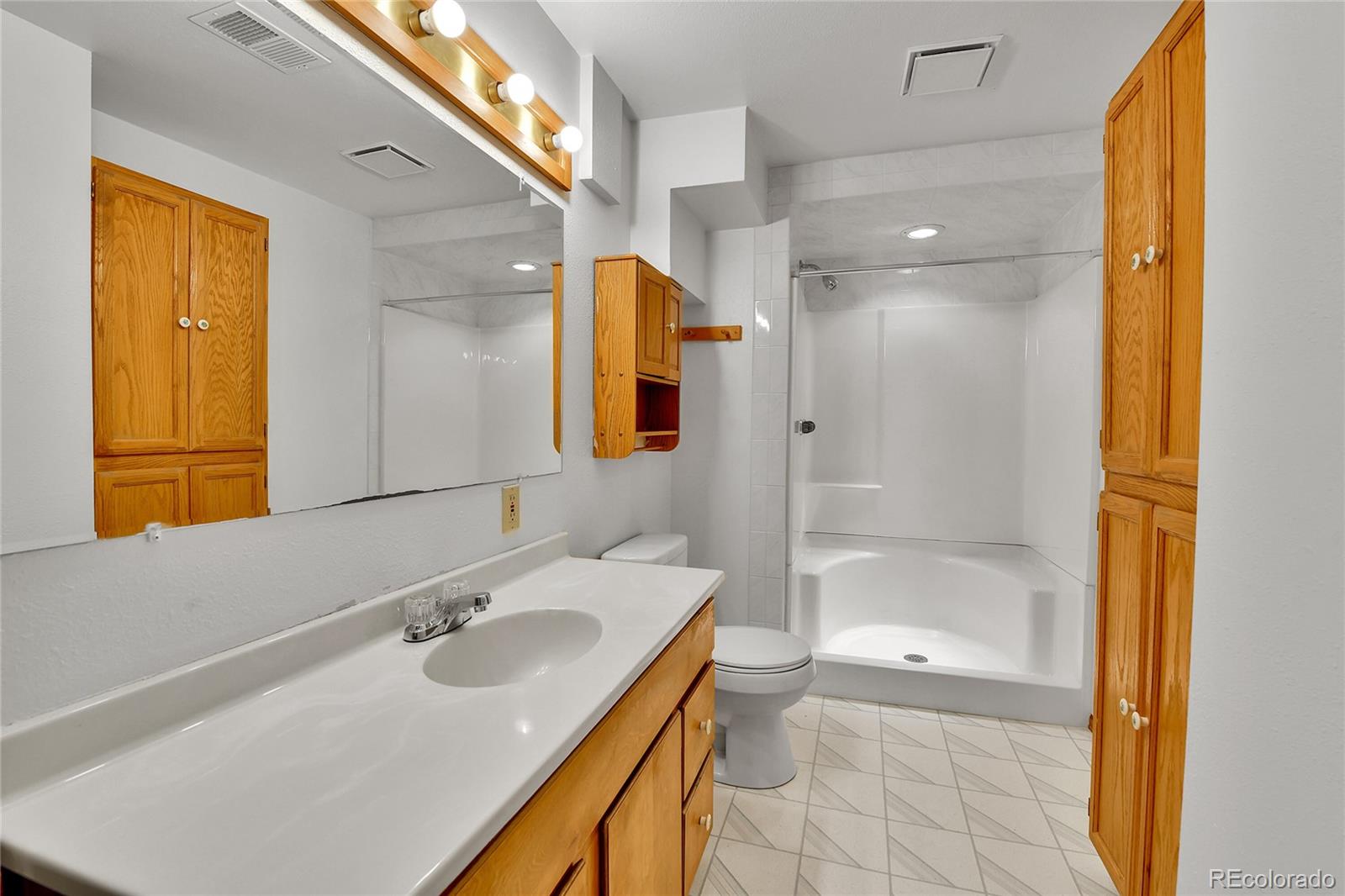 MLS Image #15 for 5056 e 112th court,thornton, Colorado