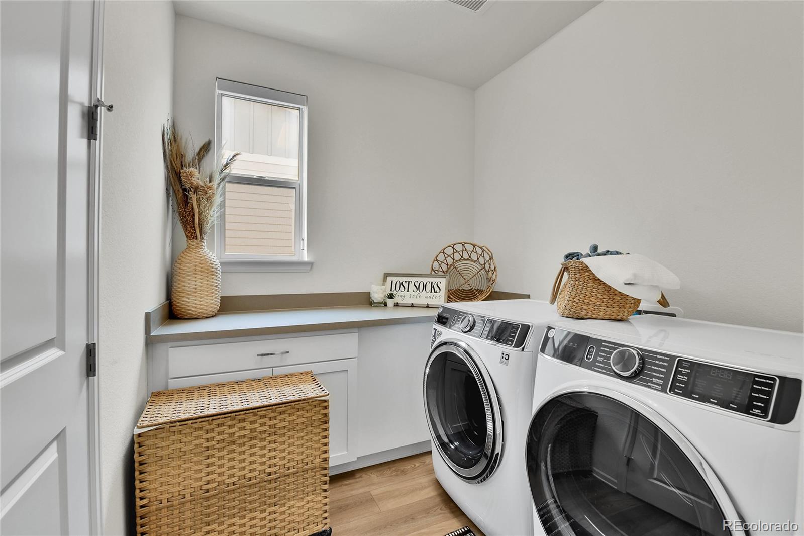 MLS Image #21 for 6302 e 142nd place,thornton, Colorado