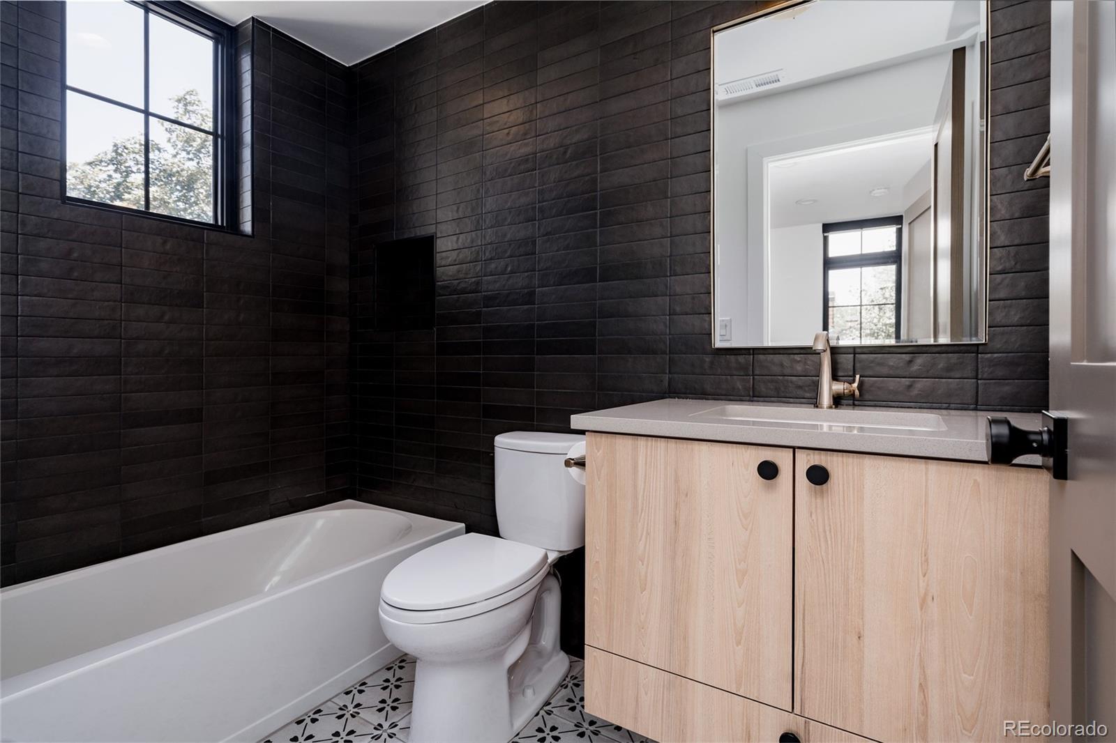 MLS Image #26 for 1271  garfield street,denver, Colorado