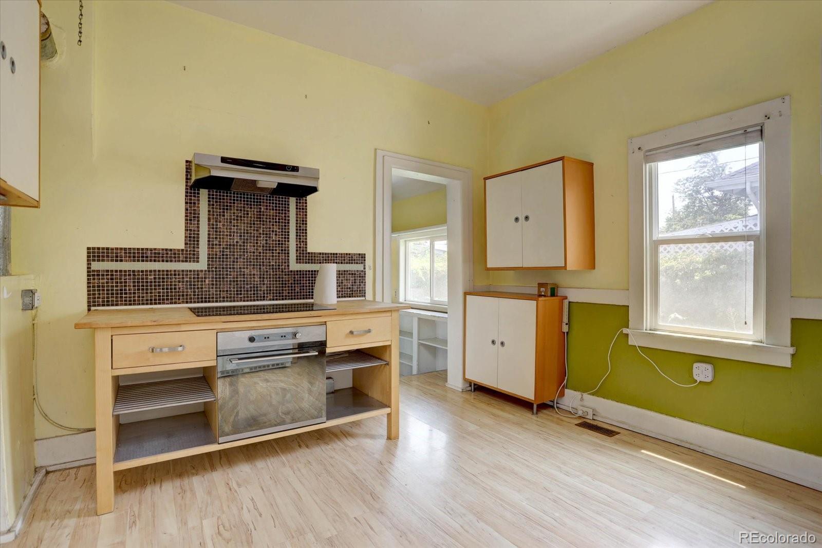 MLS Image #6 for 4444  logan street,denver, Colorado