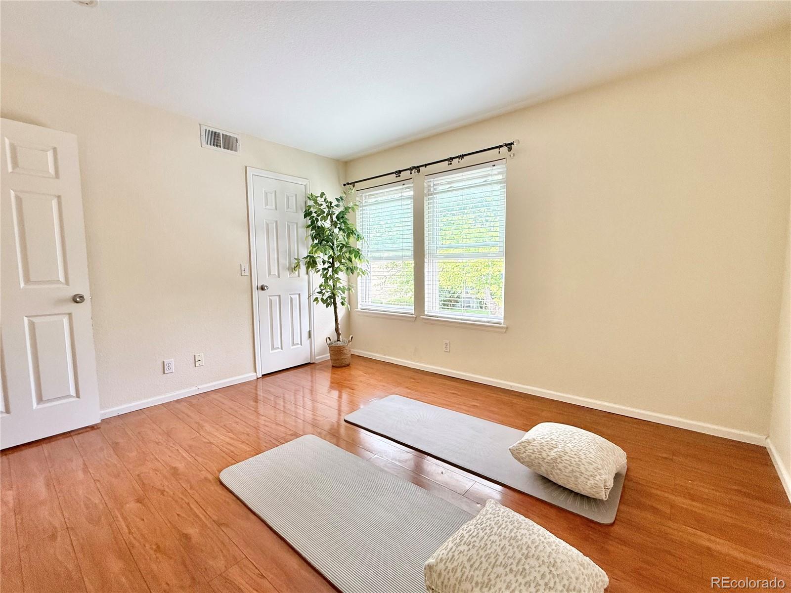 MLS Image #21 for 444 s kittredge street 205,aurora, Colorado