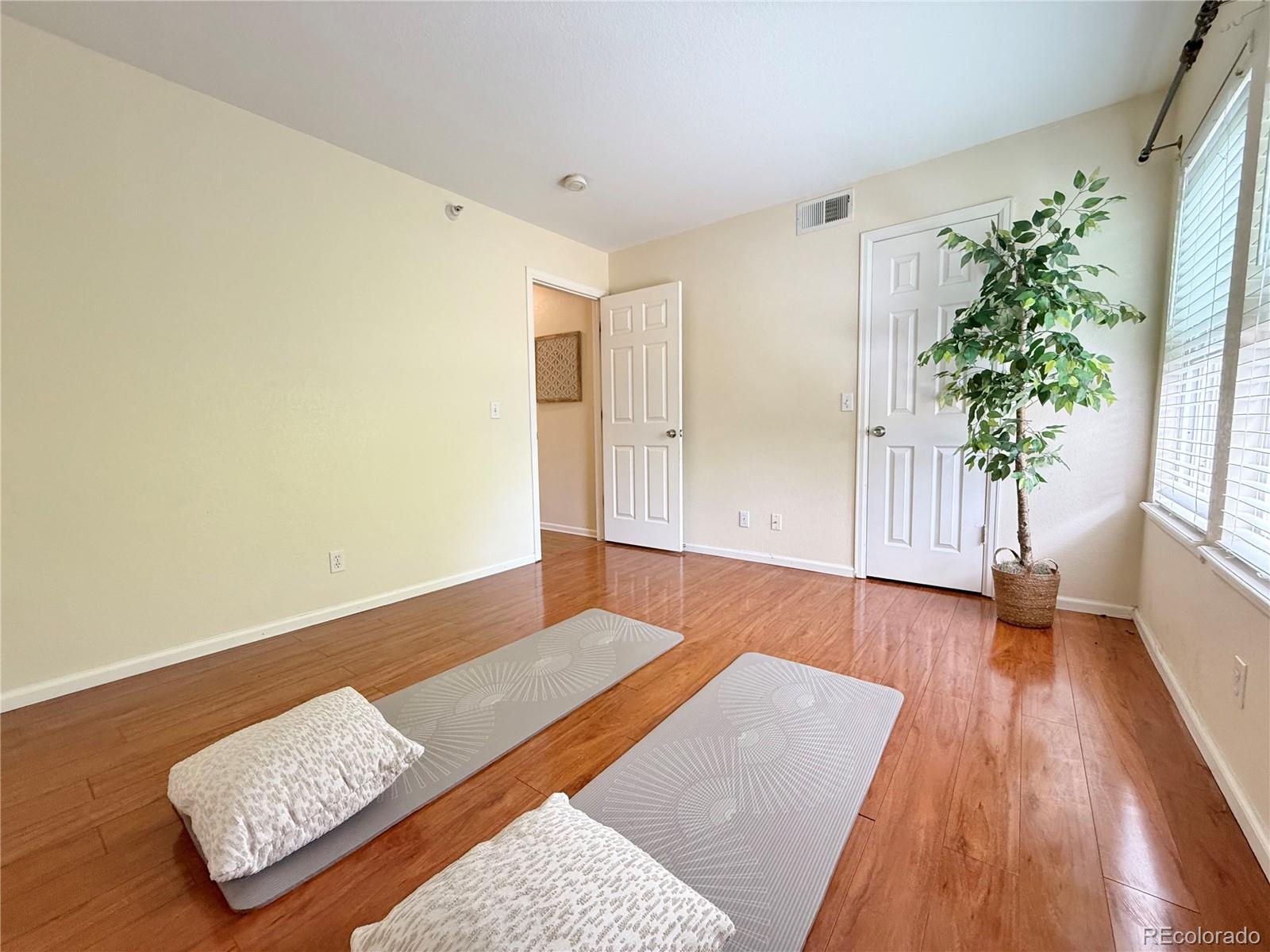 MLS Image #22 for 444 s kittredge street 205,aurora, Colorado