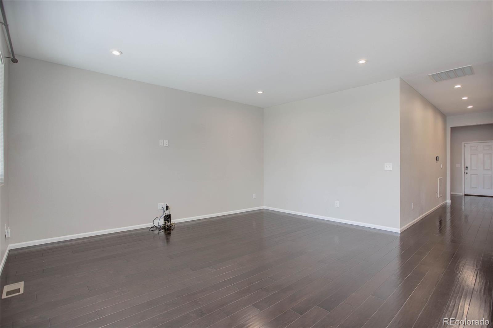 MLS Image #12 for 4238 s netherland circle,aurora, Colorado