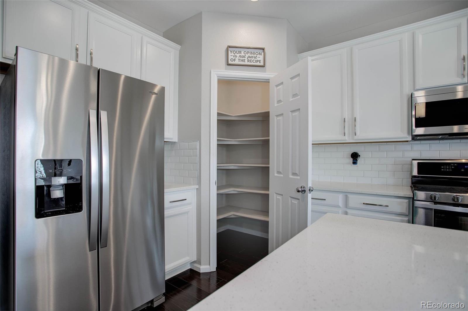 MLS Image #7 for 4238 s netherland circle,aurora, Colorado