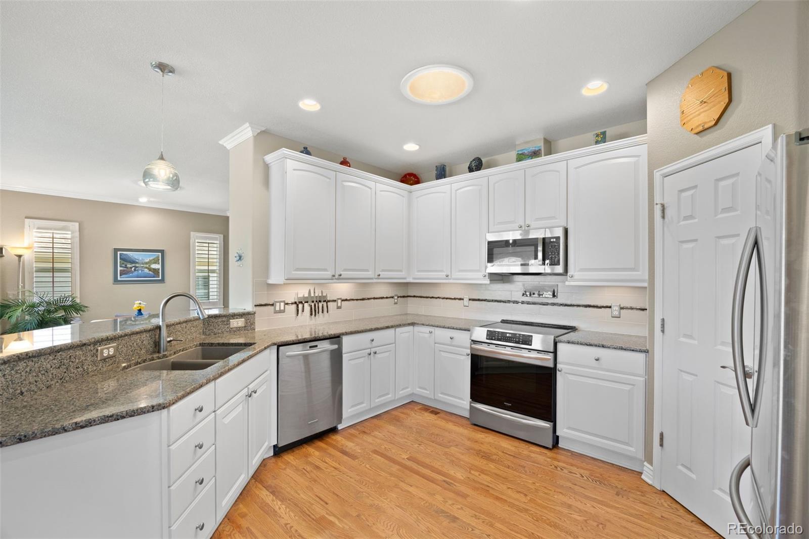MLS Image #12 for 8117 s catawba court,aurora, Colorado