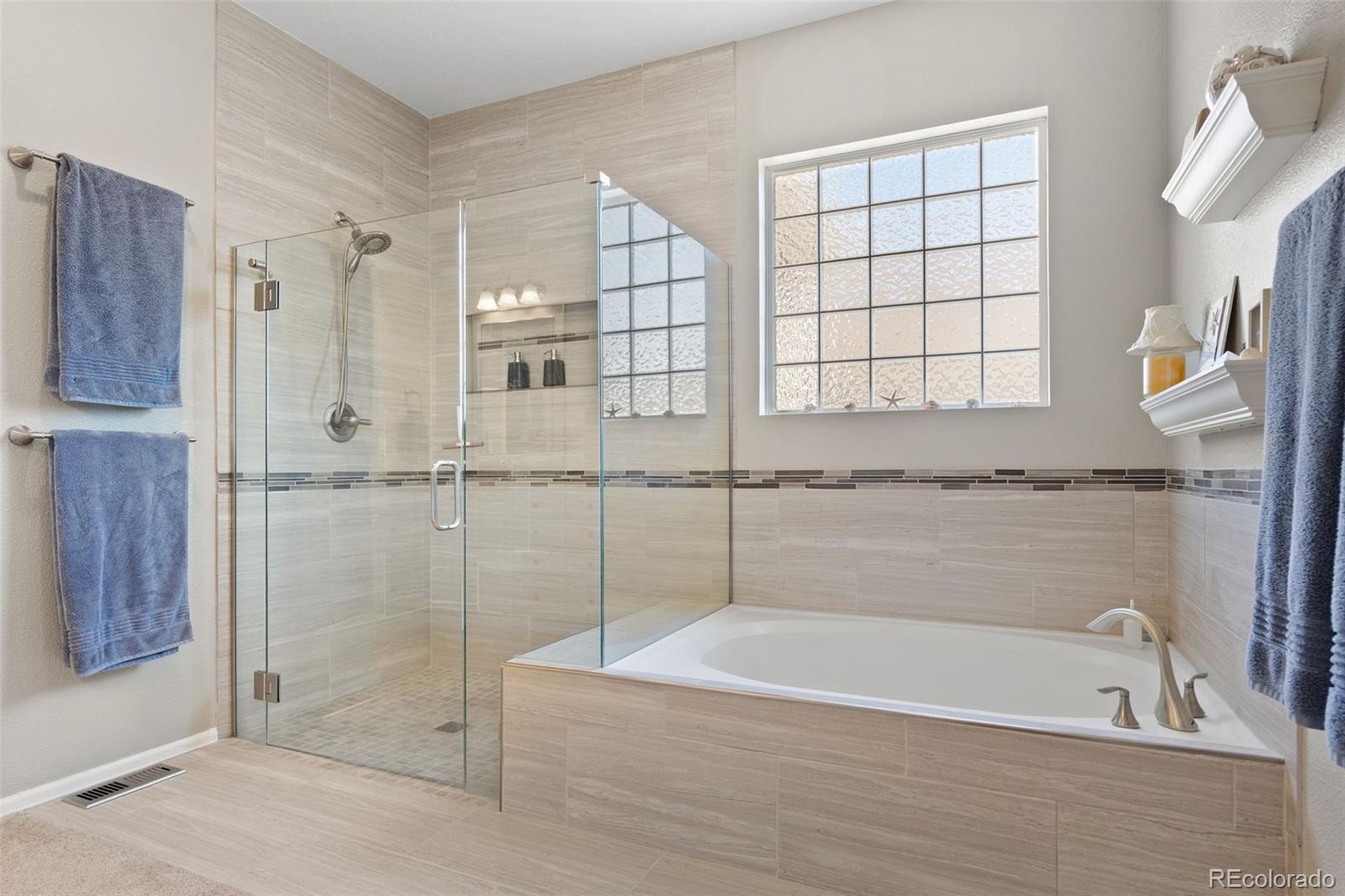 MLS Image #18 for 8117 s catawba court,aurora, Colorado