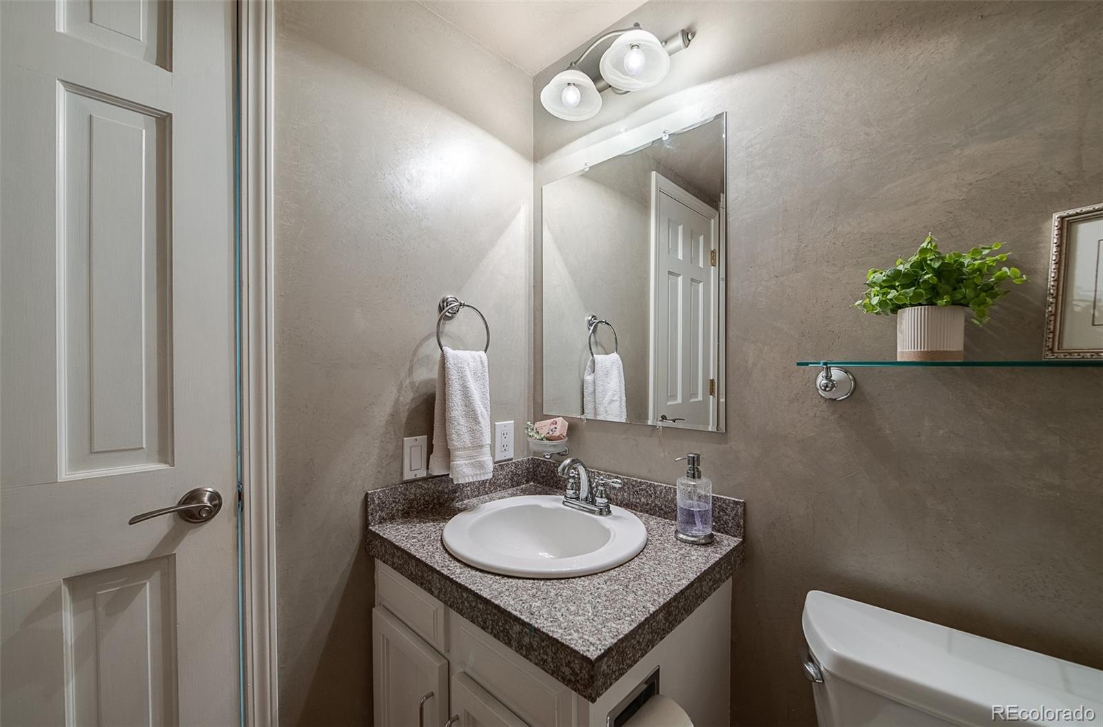 MLS Image #12 for 7856 s trenton street,centennial, Colorado