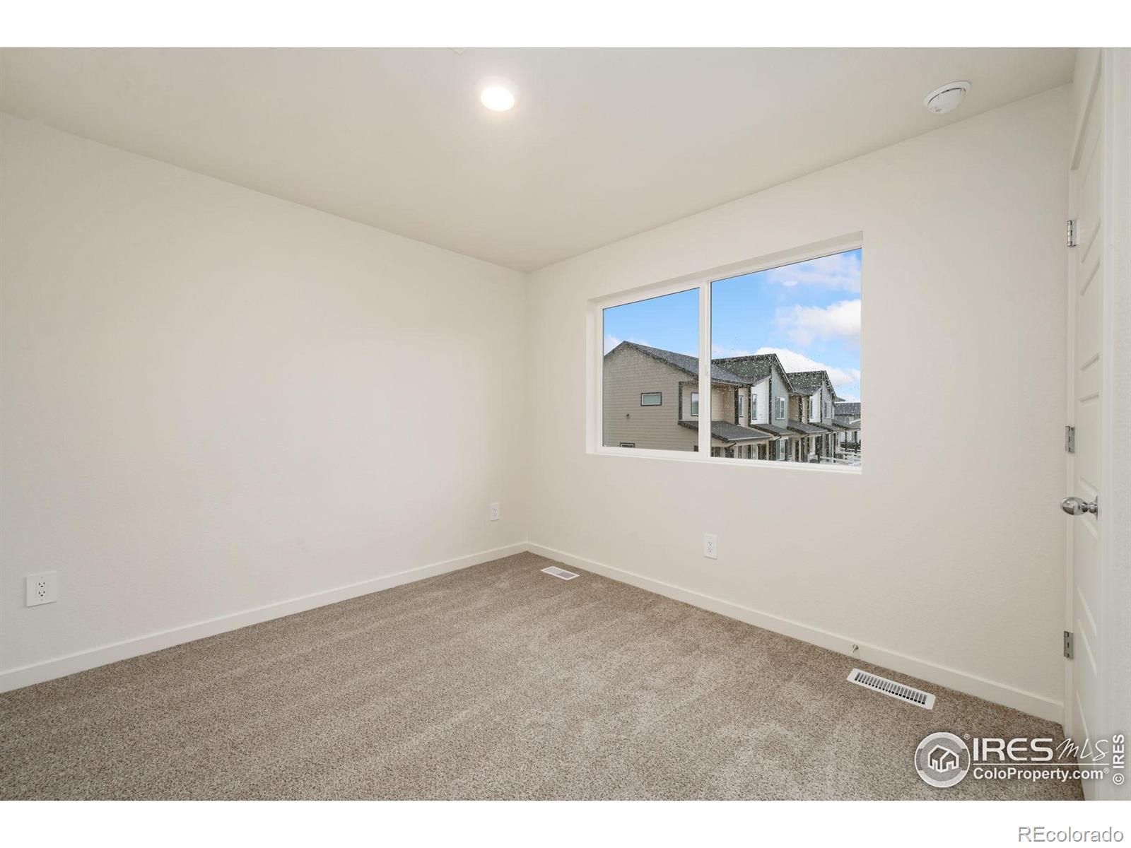 MLS Image #3 for 3732  pinnacles court,evans, Colorado