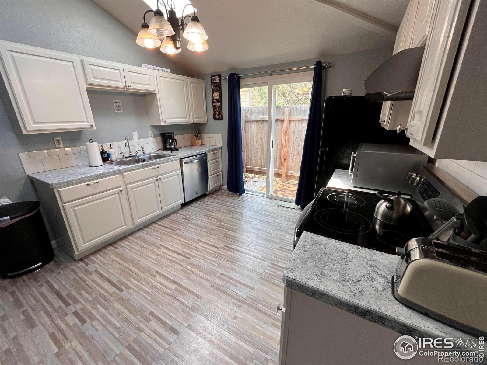 MLS Image #15 for 1031 n lincoln avenue,loveland, Colorado