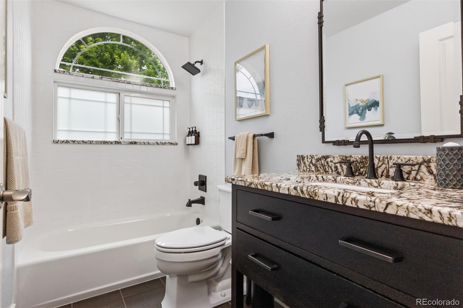 MLS Image #25 for 1366 s vine street,denver, Colorado