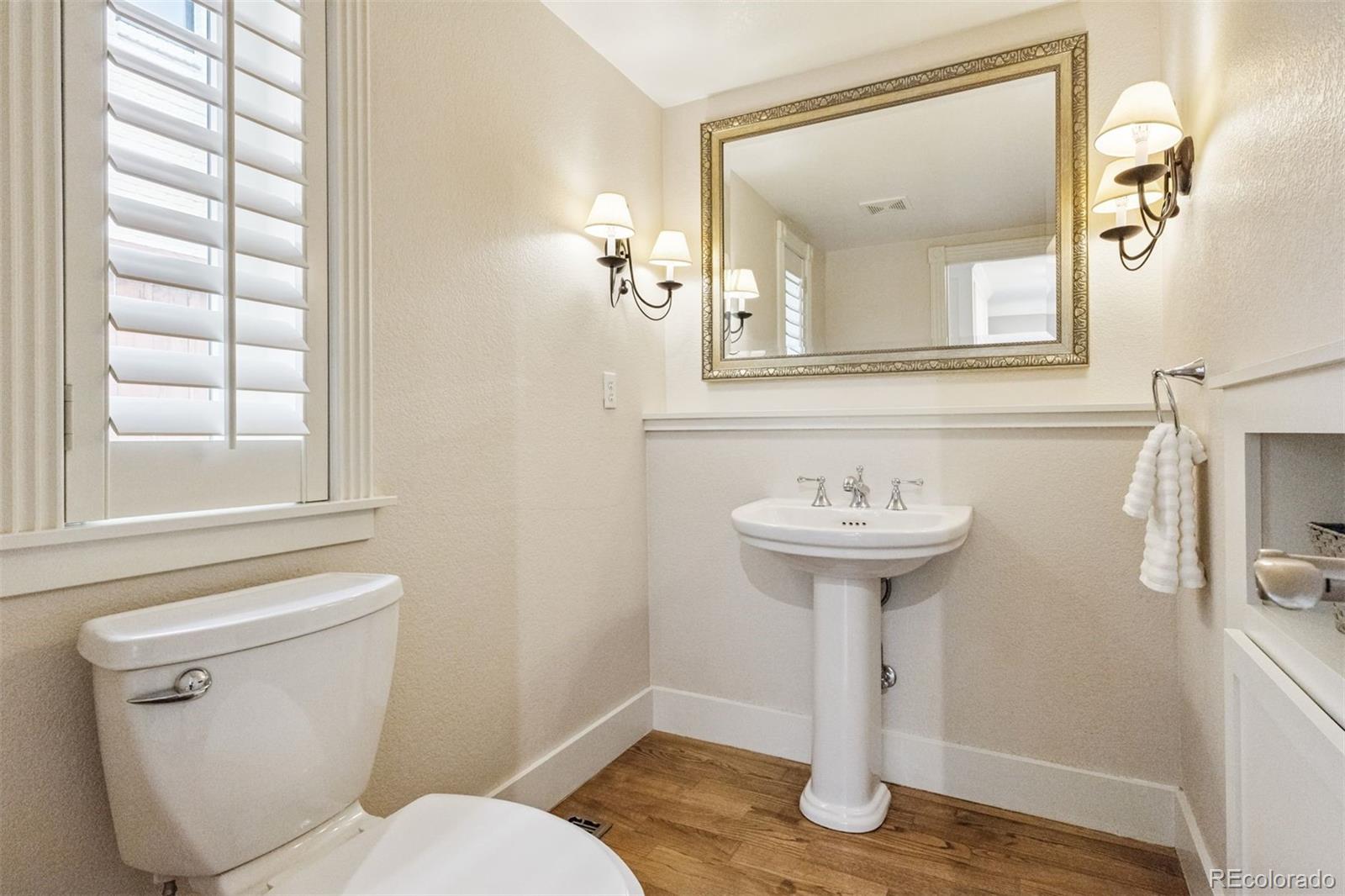 MLS Image #27 for 1366 s vine street,denver, Colorado
