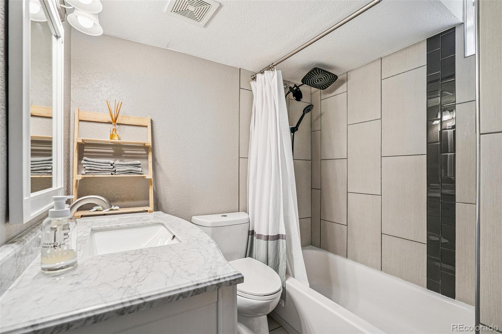MLS Image #14 for 6066  simms street,arvada, Colorado
