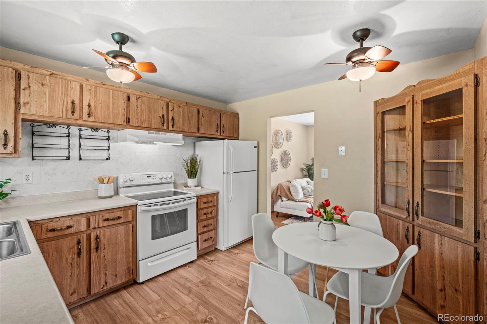 MLS Image #14 for 930  bowser drive,colorado springs, Colorado