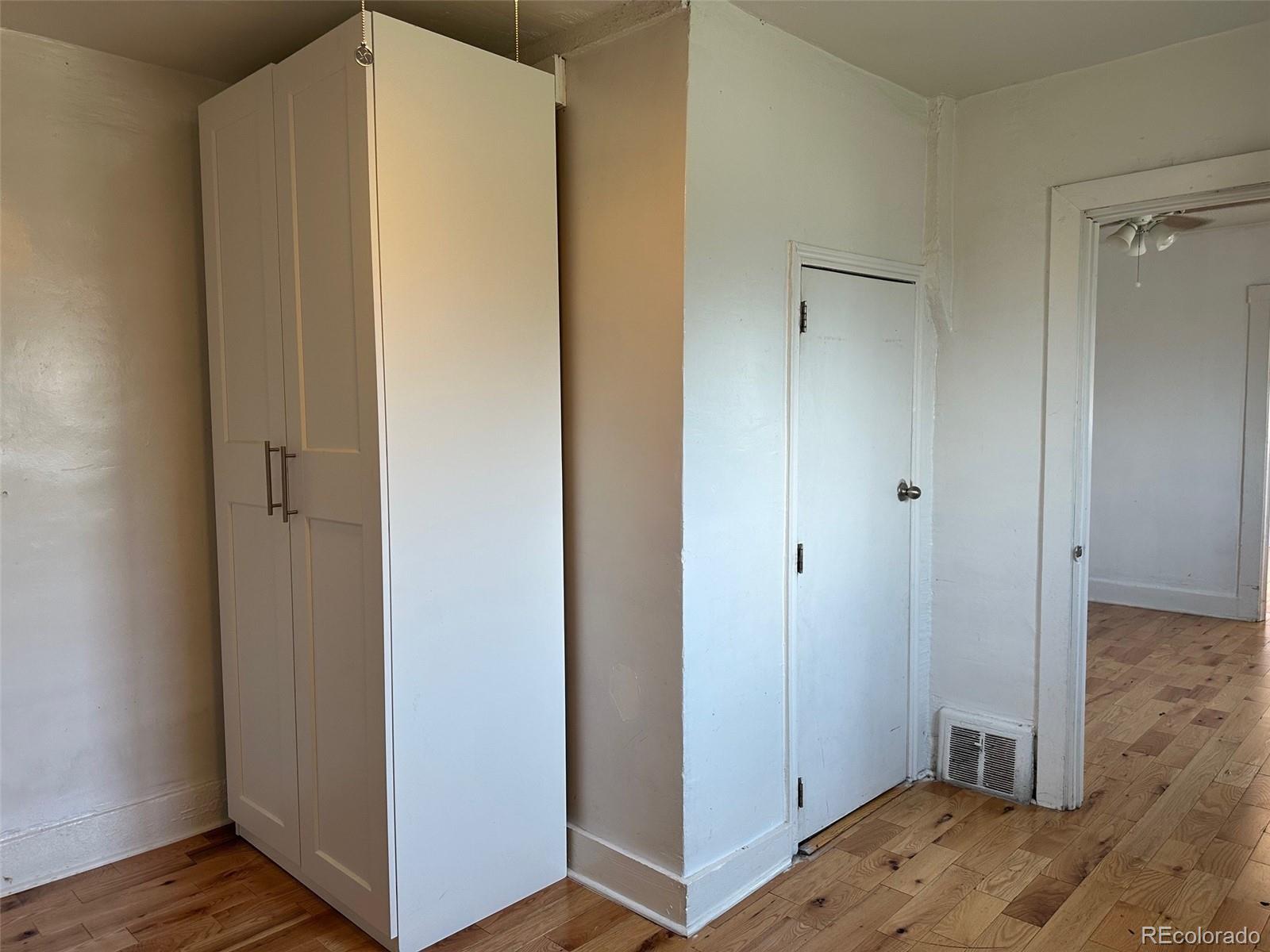MLS Image #18 for 4701 - 4703  sherman street,denver, Colorado