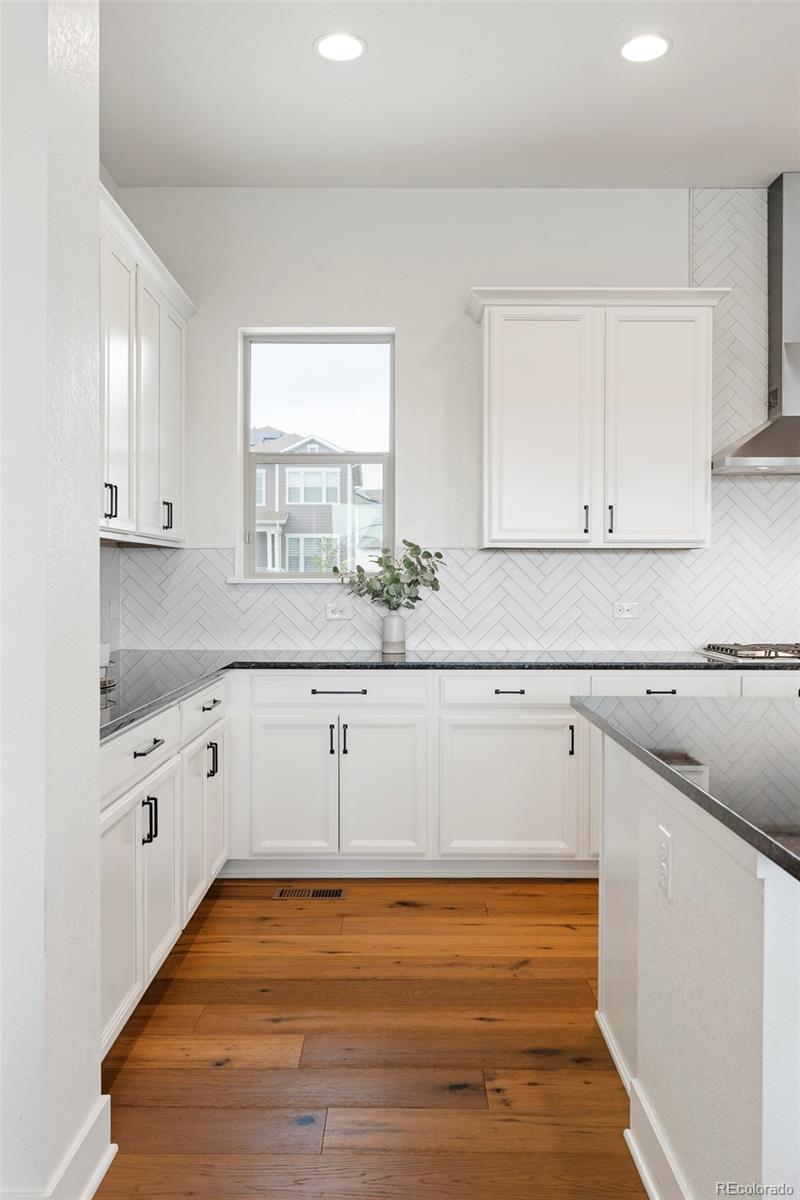 MLS Image #10 for 18192 w 95th place,arvada, Colorado