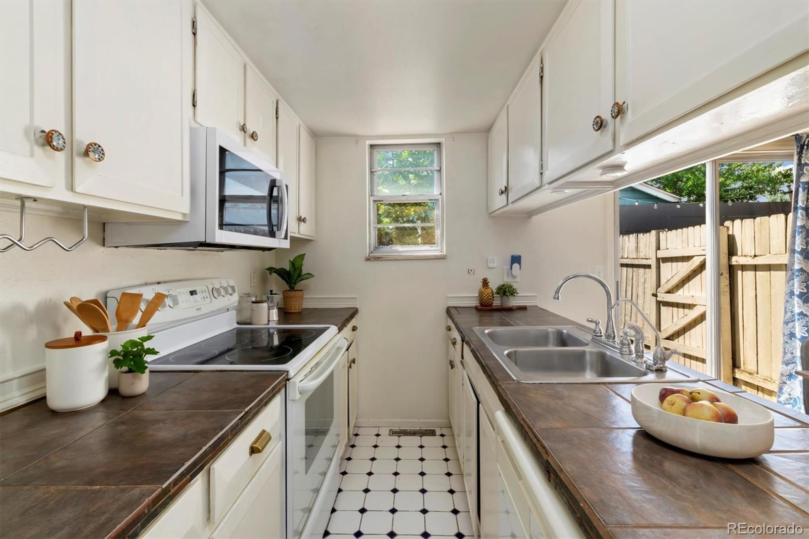 MLS Image #8 for 5 s elati street,denver, Colorado
