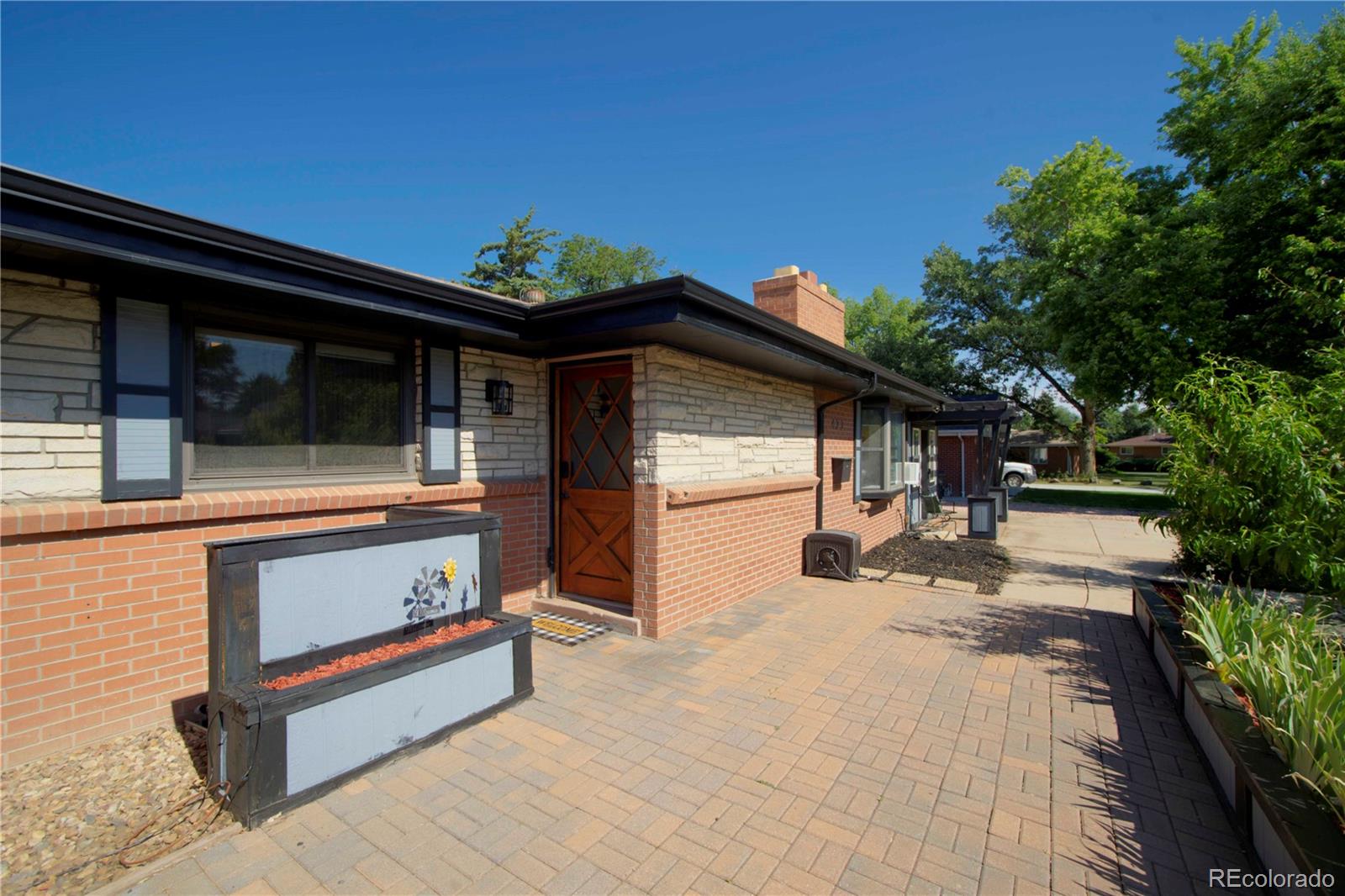 MLS Image #3 for 423  lima street,aurora, Colorado