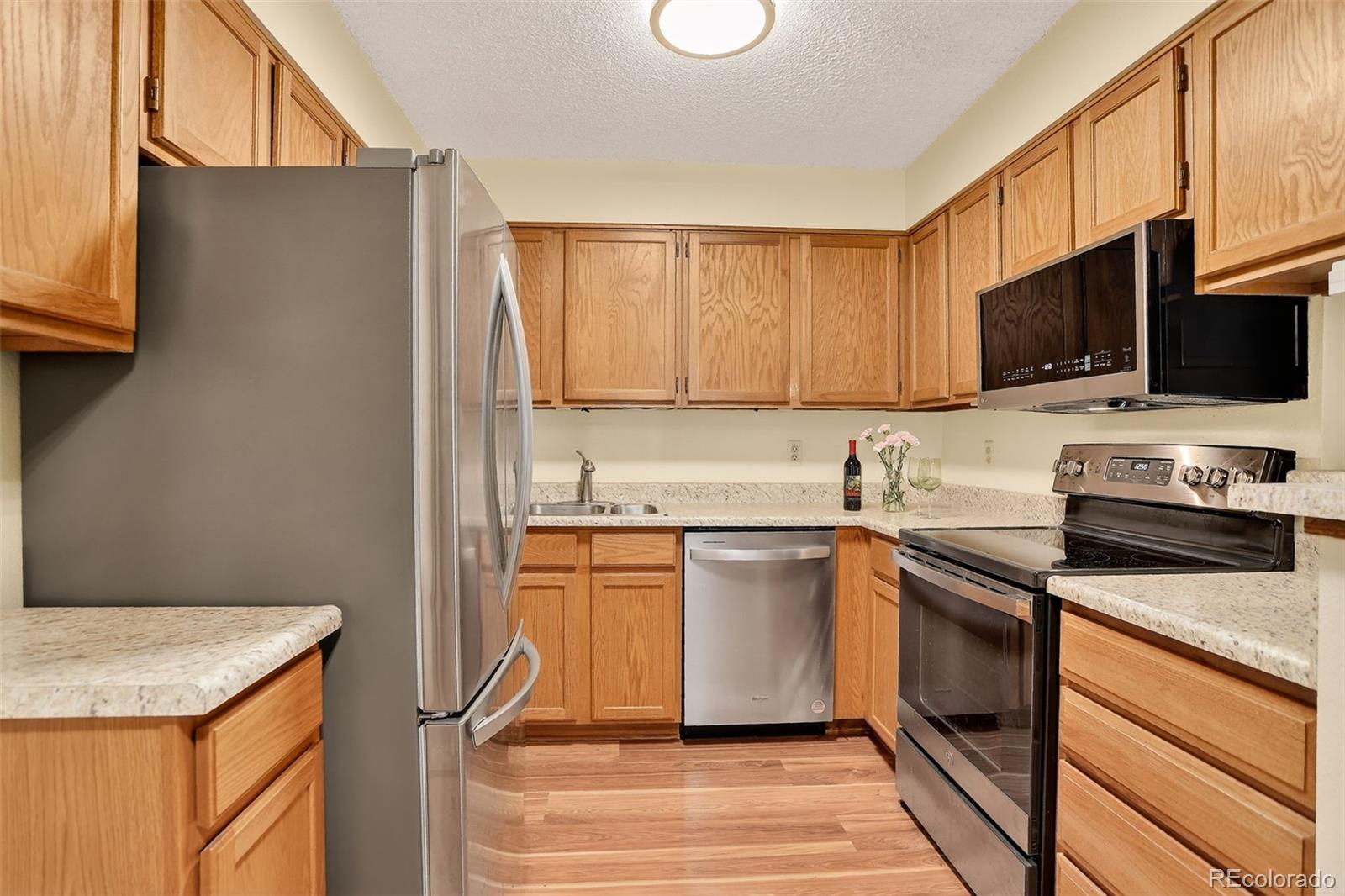 MLS Image #10 for 3322 s ammons street,lakewood, Colorado