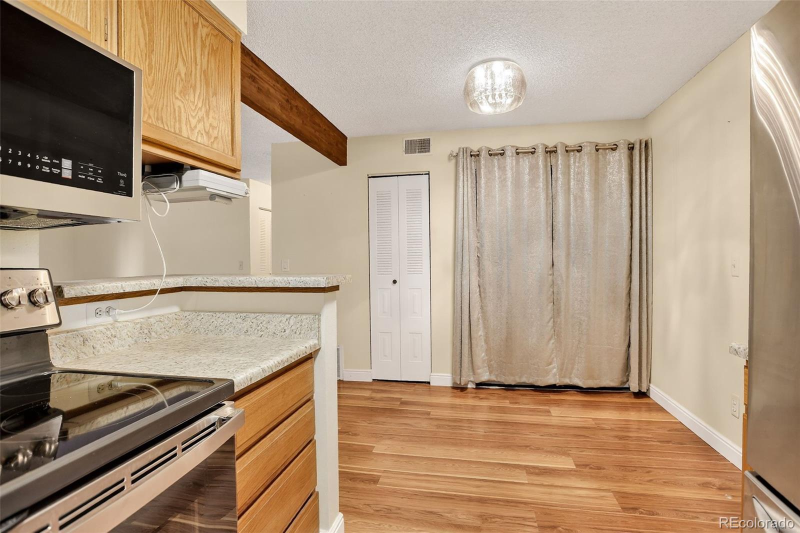 MLS Image #13 for 3322 s ammons street,lakewood, Colorado