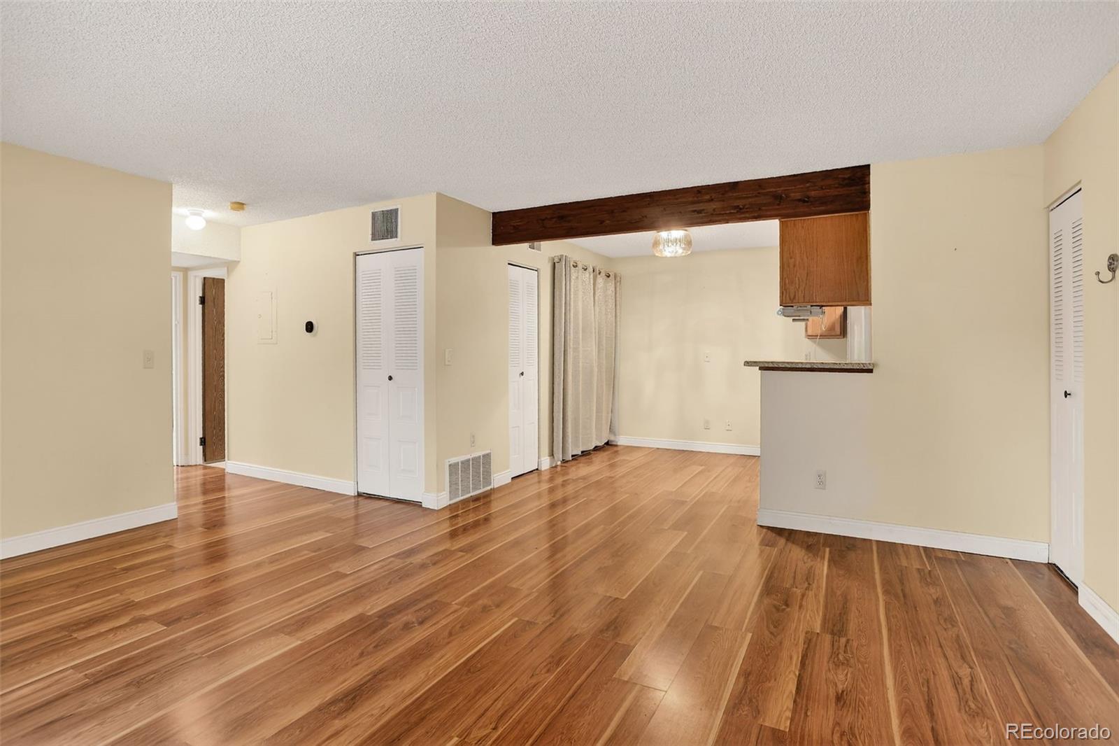 MLS Image #15 for 3322 s ammons street,lakewood, Colorado