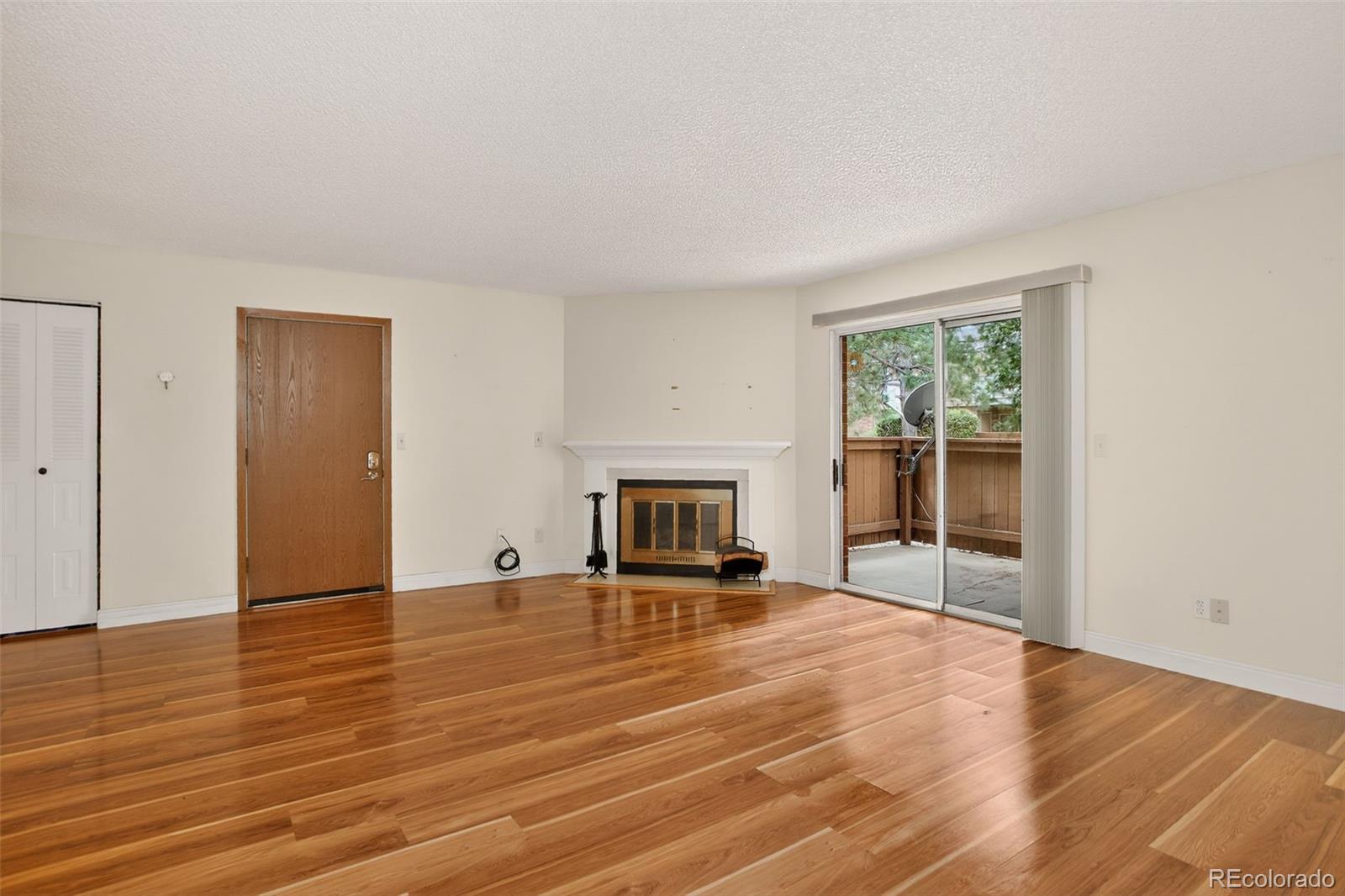 MLS Image #16 for 3322 s ammons street,lakewood, Colorado