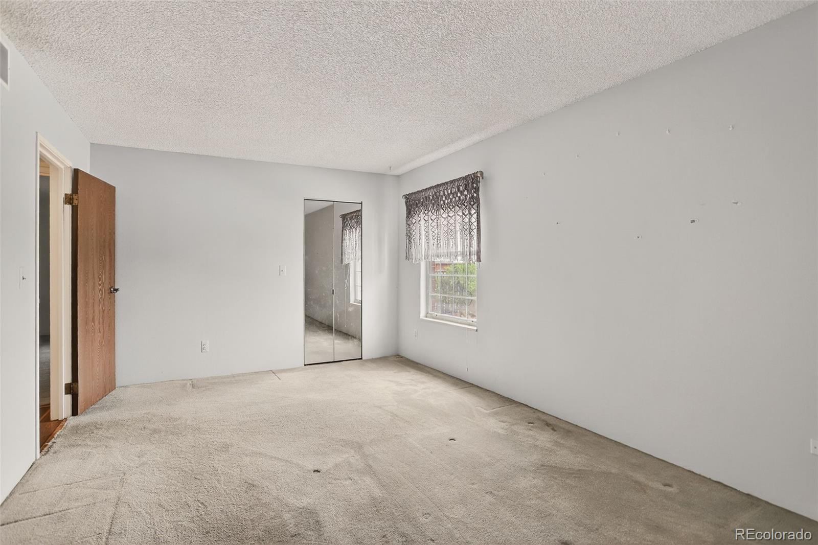 MLS Image #21 for 3322 s ammons street,lakewood, Colorado