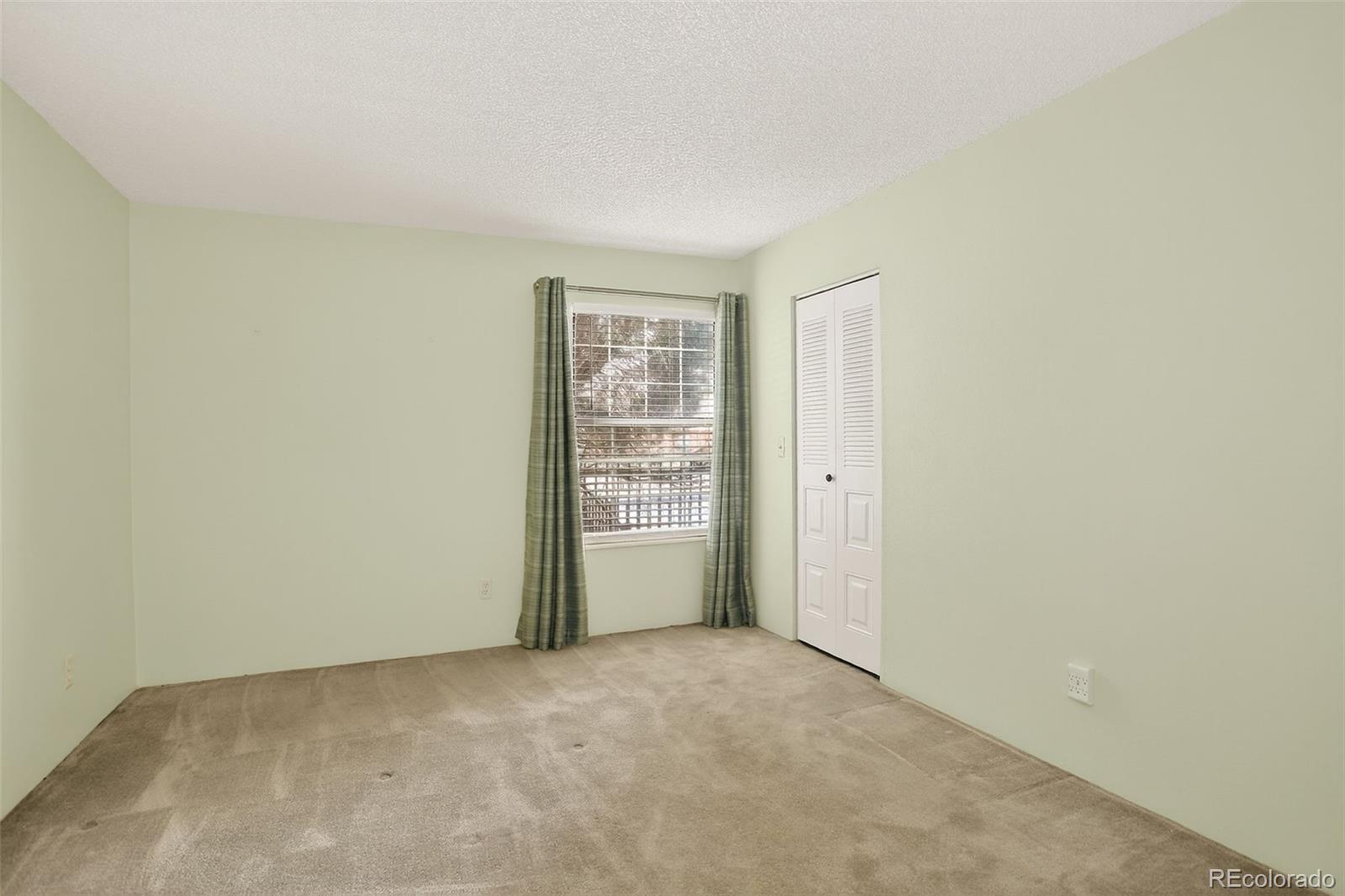 MLS Image #26 for 3322 s ammons street,lakewood, Colorado