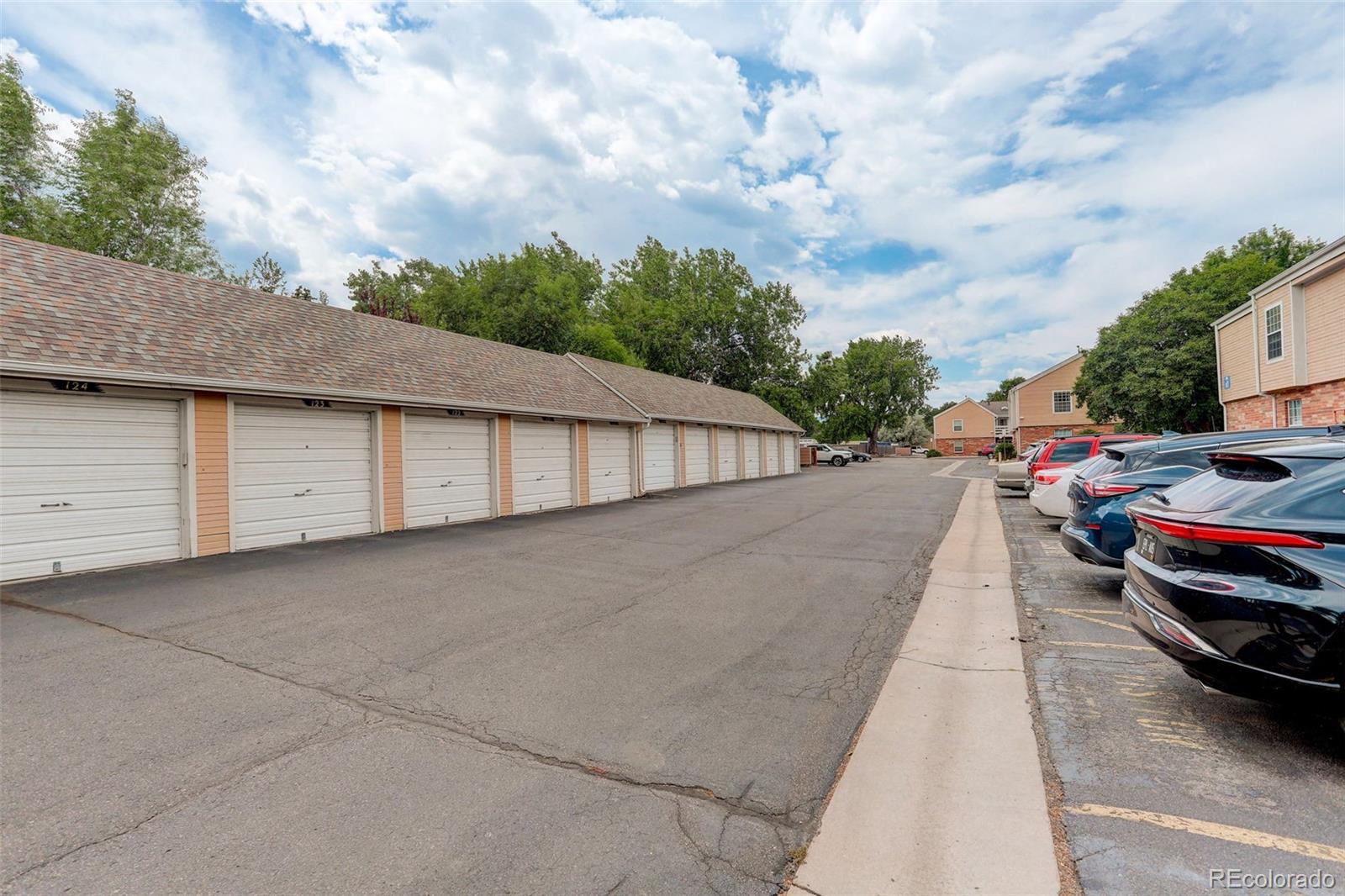 MLS Image #30 for 3322 s ammons street,lakewood, Colorado