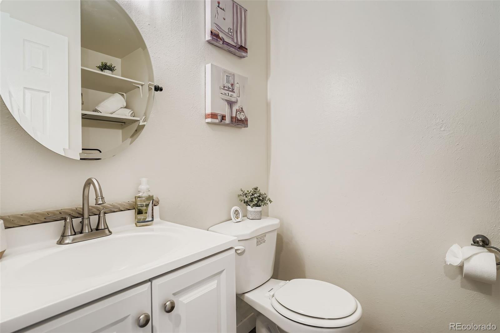 MLS Image #12 for 15775 e 13th place,aurora, Colorado