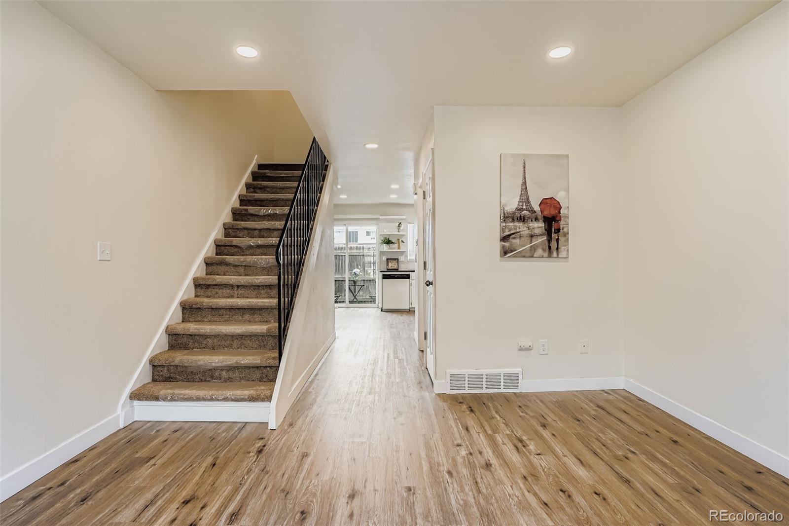 MLS Image #5 for 15775 e 13th place,aurora, Colorado