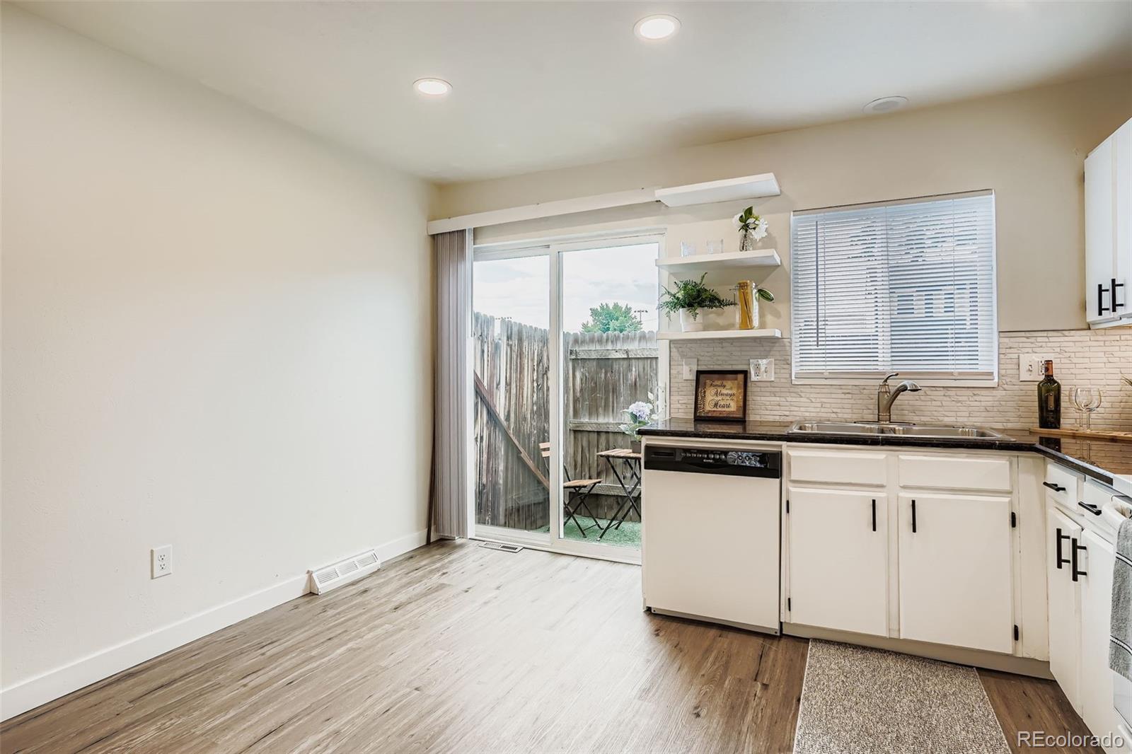 MLS Image #8 for 15775 e 13th place,aurora, Colorado