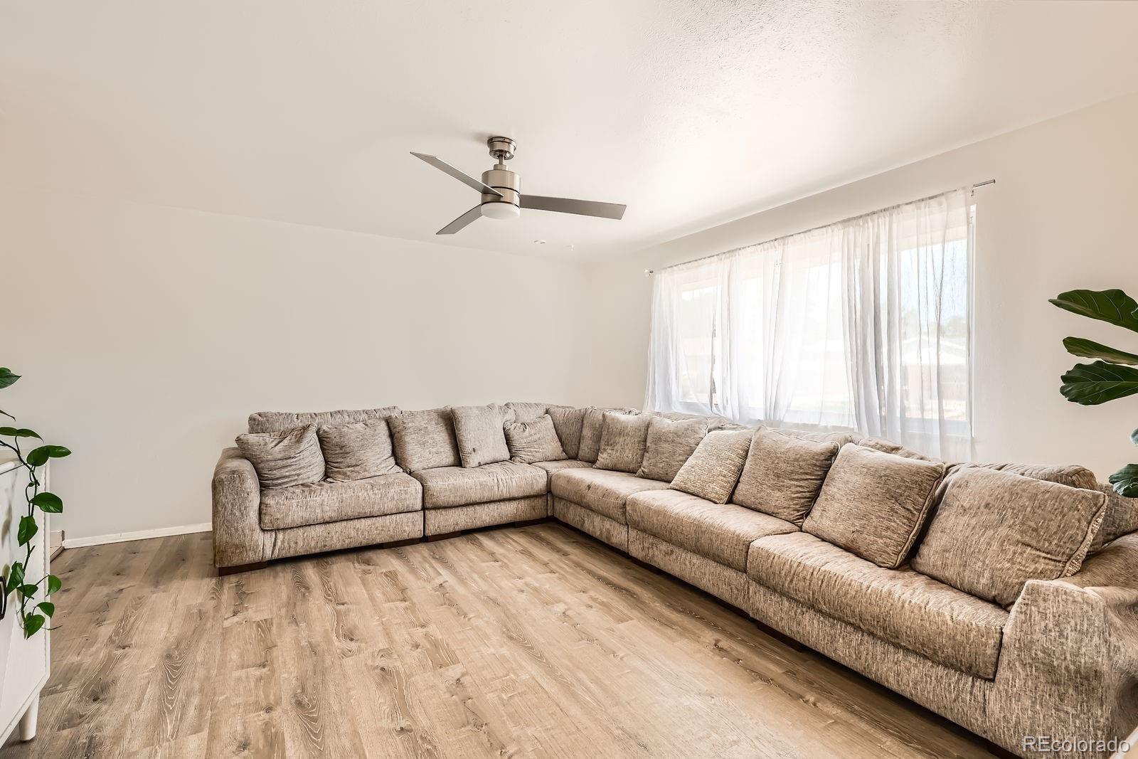 MLS Image #3 for 664  planet place,thornton, Colorado
