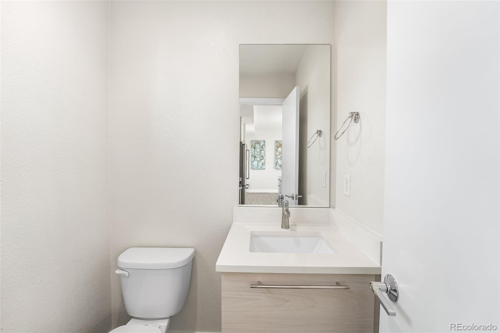 MLS Image #14 for 5642 w 10th place,lakewood, Colorado